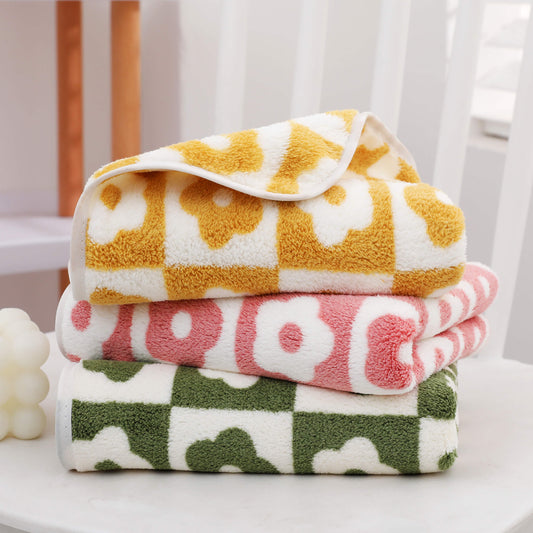 3pcs Plum Blossom Coral Fleece Towels
